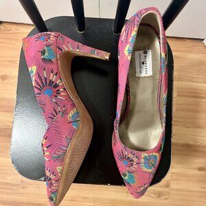 Blankens x Chick Mama LA Colorful Floral Heels – Size 9.5 (US)